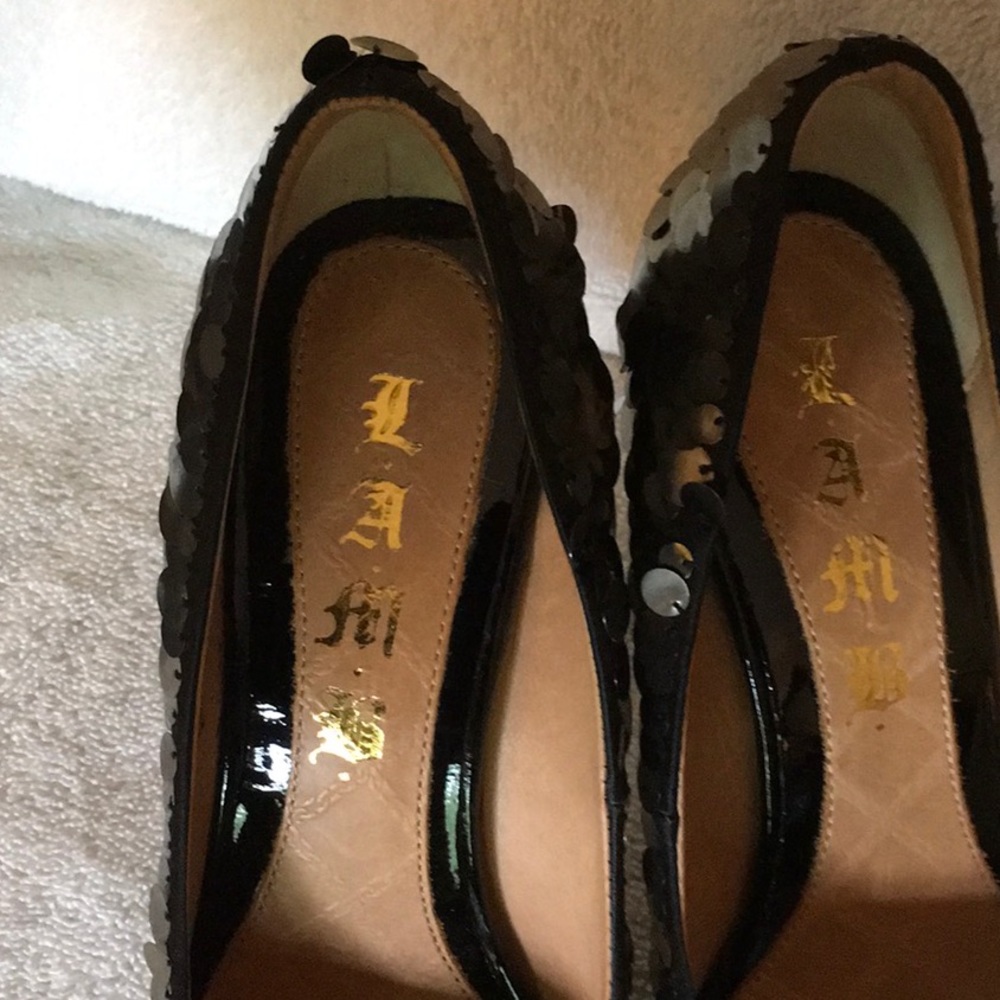 L.A.M.B. Pewter Sequin Platforms Size 7.5 - image 5